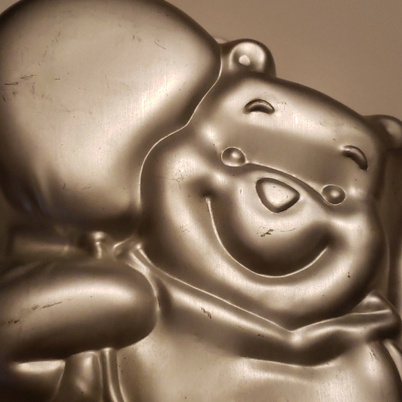 Winnie the Pooh cake pan UIGC - Picture 5 of 8